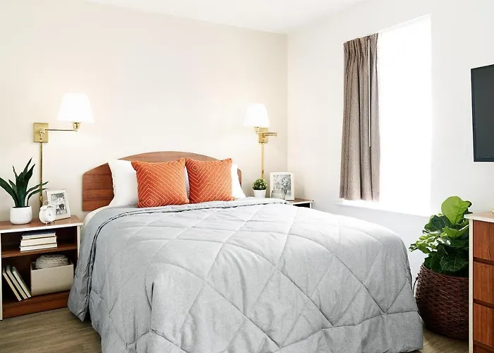 Intown Suites Extended Stay Clearwater Fl